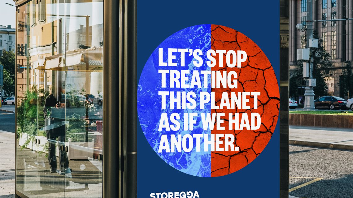 Free Outdoor Advertisement Bus Shelter Mockup Psd 2022 11 02