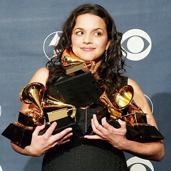 Norah Jones Grammys 2003 Billboard 650